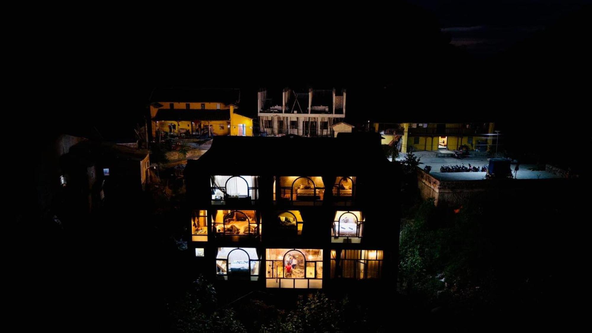 Khoi Homestay And Restaurant Loung Co Exterior foto